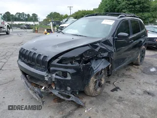 2017 Jeep Cherokee High Altitude z VIN 1C4PJMDS2HW569245, wystawiony jako IAAI lot #42365849 z przebiegiem 96 467 mil mil oraz . Historia ofert i sprzedaży dostępna na DreamBid. Obrazek 6.
