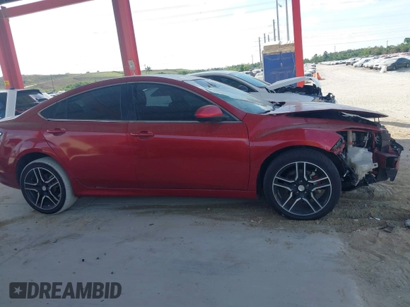 2013 Mazda 6 i Sport with VIN 1YVHZ8BH7D5M03888, listed as a IAAI auction lot 41617274 with 171,225 mi miles and . Bid and sale history available at carsss.com. Image 14.