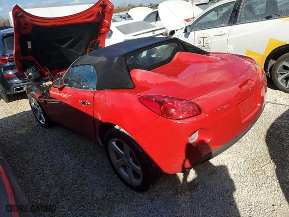 2007 Pontiac Solstice with VIN 1G2MB35B87Y112276, listed as a Copart auction lot 75092924 with 27,692 mi miles and Salvage Title. Bid and sale history available at carsss.com. Image 2.