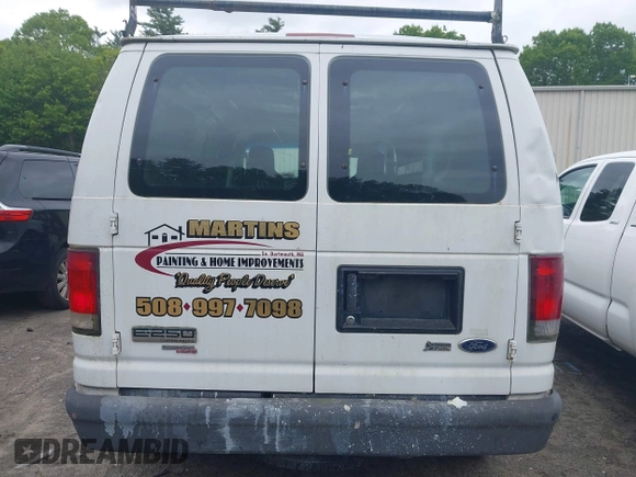 2011 Ford Econoline Cargo Commercial z VIN 1FTNE2EW0BDA59853, wystawiony jako IAAI lot #42347177 z przebiegiem 170 881 mil mil oraz . Historia ofert i sprzedaży dostępna na DreamBid. Obrazek 16.