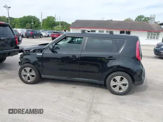 2016 Kia Soul with VIN KNDJN2A26G7377791, listed as a IAAI auction lot 41853936 with 110,023 mi miles. Bid and sale history available at carsss.com. Image 15.