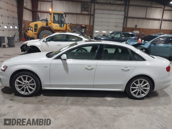 2016 Audi A4 Premium Plus with VIN WAUFFAFL9GN015395, listed as a IAAI auction lot 41486222 with 35,809 mi miles. Bid and sale history available at carsss.com. Image 14.