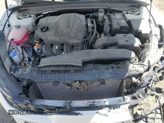 2025 Kia K5 GT-Line with VIN KNAG64J7XS5283218, listed as a Copart auction lot 68753864 with 3,804 mi miles and Salvage Title. Bid and sale history available at carsss.com. Image 11.