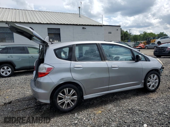 2009 Honda Fit Sport with VIN JHMGE88439S029286, listed as a Copart auction lot 63357784 with 112,705 mi miles and Salvage Title. Bid and sale history available at carsss.com. Image 3.