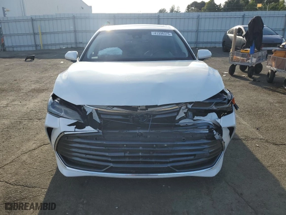 2020 Toyota Avalon Hybrid Limited with VIN 4T1D21FBXLU019044, listed as a Copart auction lot 41338375 with 118,062 mi miles and Salvage Title. Bid and sale history available at carsss.com. Image 5.