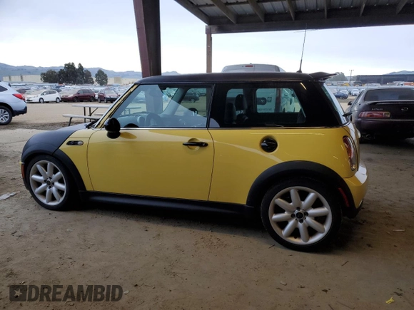 2003 MINI Hardtop S with VIN WMWRE33453TD66337, listed as a Copart auction lot 45058495 with 79,246 mi miles and Clean Title. Bid and sale history available at DreamBid. Image 2.