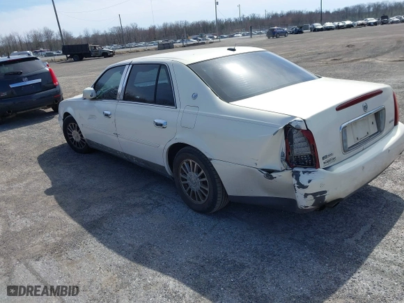 2005 Cadillac DeVille DHS with VIN 1G6KE57Y05U255088, listed as a IAAI auction lot 41714372 with 1 mi miles. Bid and sale history available at carsss.com. Image 3.