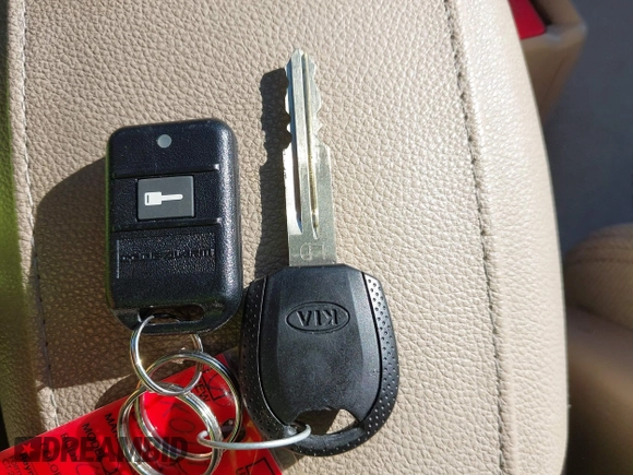 2005 Kia Sportage LX with VIN KNDJE723757081826, listed as a IAAI auction lot 41775450 with 106,992 mi miles and . Bid and sale history available at carsss.com. Image 11.