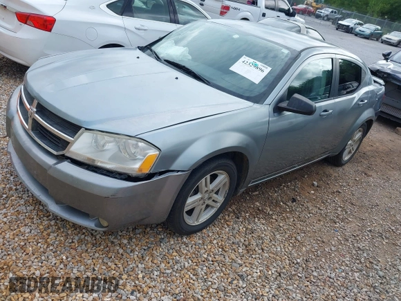 2008 Dodge Avenger SXT z VIN 1B3LC56K88N145832, wystawiony jako IAAI lot #42329896 z przebiegiem 150 345 mil mil oraz . Historia ofert i sprzedaży dostępna na DreamBid. Obrazek 17.