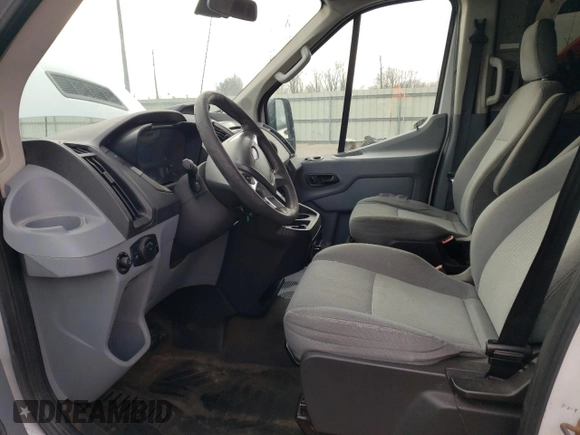 2015 Ford Transit XL z VIN 1FBZX2CG5FKA75687, wystawiony jako Copart lot #83569214 z przebiegiem 73 422 mil mil oraz Czysty tytuł • Clean title. Historia ofert i sprzedaży dostępna na DreamBid. Obrazek 7.