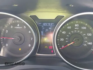2013 Hyundai Veloster w/Gray Int with VIN KMHTC6AD6DU122025, listed as a IAAI auction lot 41551623 with 189,793 mi miles. Bid and sale history available at carsss.com. Image 7.