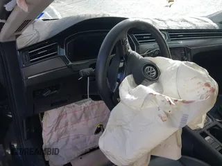 2020 Volkswagen Arteon с VIN WVWDR7AN5LE014820, выставлен на аукционе IAAI как лот 41822180 с пробегом Не указан миль и . История ставок и продаж доступна на DreamBid. Изображение 7.
