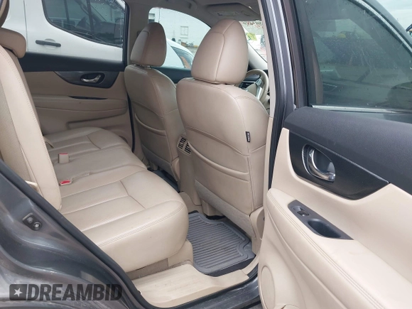 2015 Nissan Rogue SL with VIN 5N1AT2MT4FC773875, listed as a IAAI auction lot 41803439 with 206,399 mi miles. Bid and sale history available at carsss.com. Image 8.