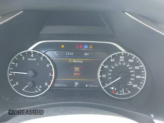2018 Nissan Murano Platinum with VIN 5N1AZ2MH7JN182561, listed as a IAAI auction lot 42059371 with 94,859 mi miles and . Bid and sale history available at carsss.com. Image 7.