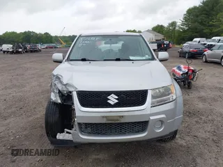 2008 Suzuki Grand Vitara z VIN JS3TE941784102472, wystawiony jako IAAI lot #42311760 z przebiegiem 211 385 mil mil oraz . Historia ofert i sprzedaży dostępna na DreamBid. Obrazek 13.