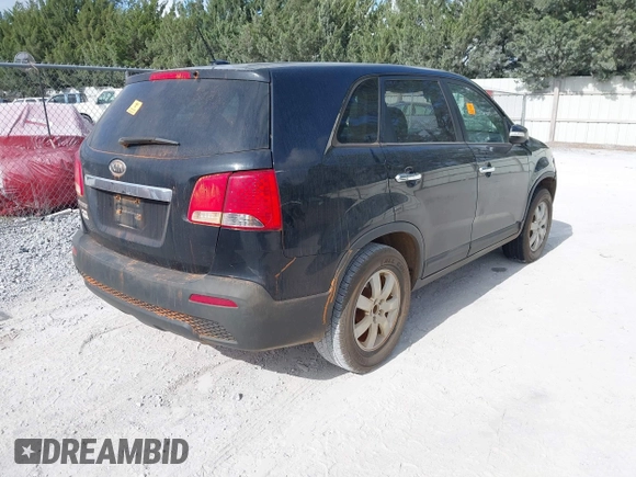 2011 Kia Sorento LX with VIN 5XYKT3A19BG069582, listed as a IAAI auction lot 42172861 with Not Provided miles and . Bid and sale history available at DreamBid. Image 4.