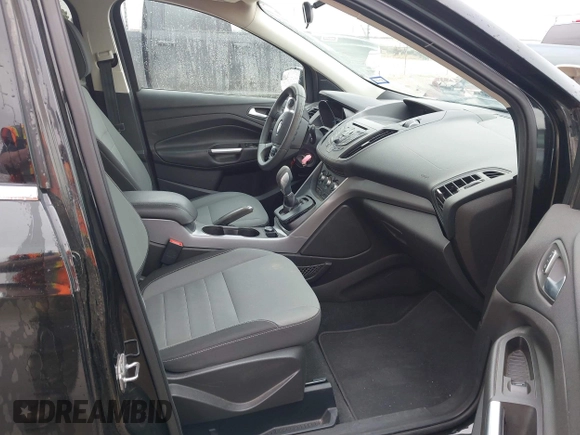 2016 Ford Escape SE z VIN 1FMCU0G73GUB60781, wystawiony jako IAAI lot #42149783 z przebiegiem 135 015 mil mil oraz . Historia ofert i sprzedaży dostępna na DreamBid. Obrazek 5.