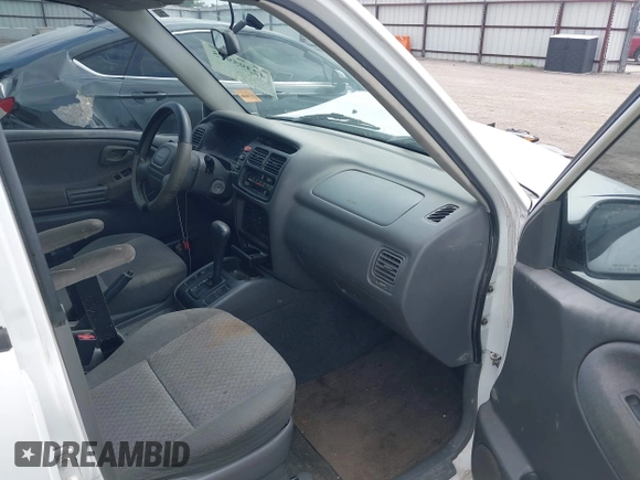 1999 Chevrolet Tracker with VIN 2CNBE13C6X6925210, listed as a IAAI auction lot 42395915 with 156,201 mi miles and . Bid and sale history available at DreamBid. Image 5.
