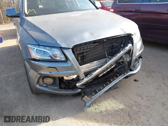 2012 Audi Q5 3.2L Premium Plus with VIN WA1DKAFP0CA022868, listed as a IAAI auction lot 41759336 with 139,088 mi miles. Bid and sale history available at carsss.com. Image 6.