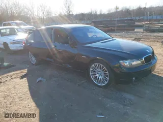 2007 BMW 7 Series 750Li with VIN WBAHN83517DT65412, listed as a IAAI auction lot 41400220 with 99,965 mi miles. Bid and sale history available at carsss.com. Image 1.