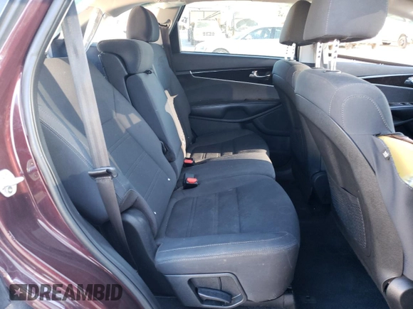 2019 Kia Sorento LX with VIN 5XYPG4A31KG505634, listed as a Copart auction lot 46234285 with 106,392 mi miles and Clean Title. Bid and sale history available at carsss.com. Image 10.