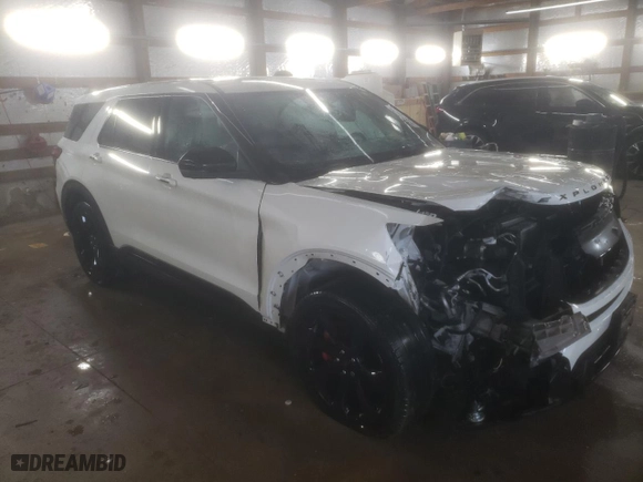 2021 Ford Explorer ST with VIN 1FM5K8GC1MGB73713, listed as a Copart auction lot 84871494 with 33,734 mi miles and Salvage Title. Bid and sale history available at carsss.com. Image 4.