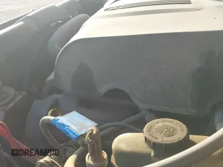 2002 Ford Explorer XLT с VIN 1FMZU73WX2UD72392, выставлен на аукционе IAAI как лот 41975368 с пробегом 195 340 миль миль и . История ставок и продаж доступна на DreamBid. Изображение 19.