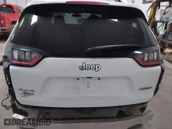 2020 Jeep Cherokee Latitude with VIN 1C4PJMCB5LD543499, listed as a IAAI auction lot 41738021 with 62,309 mi miles. Bid and sale history available at carsss.com. Image 17.