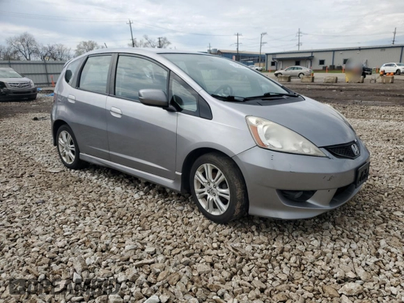 2009 Honda Fit Sport with VIN JHMGE884X9S045405, listed as a Copart auction lot 54094395 with 149,701 mi miles and Clean Title. Bid and sale history available at carsss.com. Image 4.