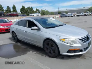 2009 Volkswagen CC 4Motion with VIN WVWGU73C49E514712, listed as a IAAI auction lot 42016839 with 1 mi miles. Bid and sale history available at carsss.com. Image 1.