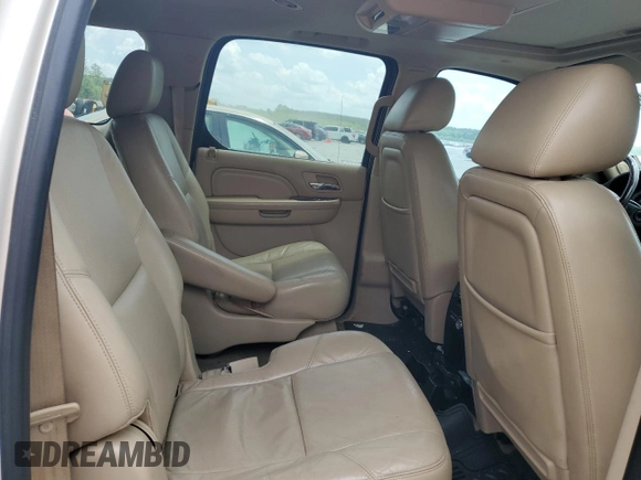 2012 Cadillac Escalade ESV Luxury with VIN 1GYS3HEF6CR134646, listed as a Copart auction lot 55392385 with 211,358 mi miles and Salvage title. Bid and sale history available at DreamBid. Image 11.