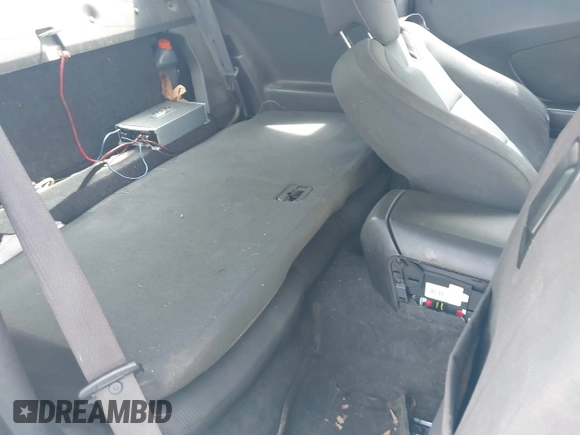 2011 Chevrolet Camaro 1LT with VIN 2G1FB1EDXB9103188, listed as a IAAI auction lot 42306677 with 266,067 mi miles and . Bid and sale history available at DreamBid. Image 8.