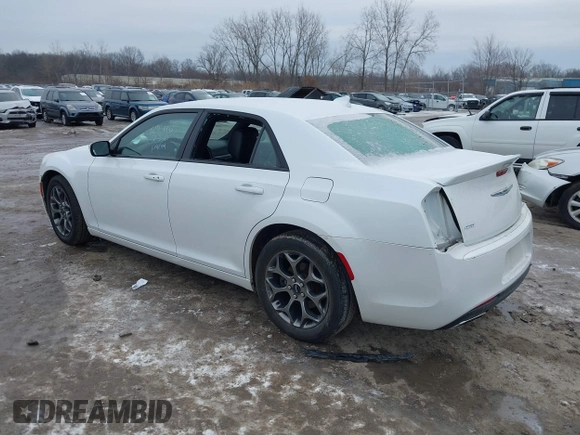 2016 Chrysler 300 300S with VIN 2C3CCAGG2GH261802, listed as a IAAI auction lot 41547415 with 77,046 mi miles. Bid and sale history available at carsss.com. Image 3.