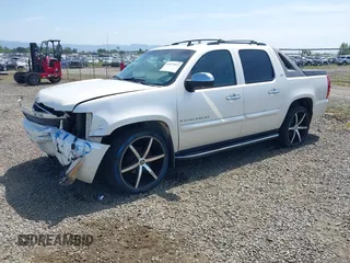 2008 Chevrolet Avalanche 3LT with VIN 3GNFK12328G218148, listed as a IAAI auction lot 42473513 with 179,954 mi miles and . Bid and sale history available at DreamBid. Image 17.