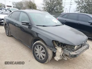 2013 Volkswagen Passat S with VIN 1VWAP7A34DC065453, listed as a IAAI auction lot 41623797 with 189,620 mi miles and . Bid and sale history available at DreamBid. Image 1.