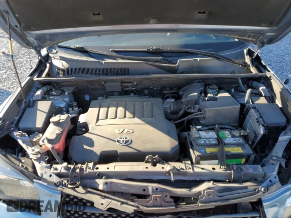 2008 Toyota RAV4 Sport with VIN JTMZK32VX85017589, listed as a Copart auction lot 45153035 with 250,743 mi miles and Salvage title. Bid and sale history available at DreamBid. Image 12.