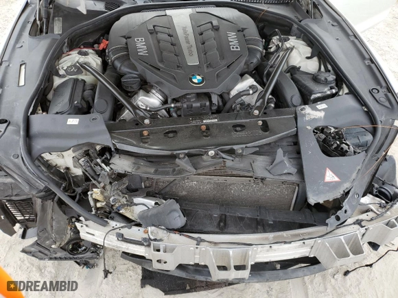 2012 BMW 6 Series 650i with VIN WBALX3C50CC528560, listed as a Copart auction lot 81046454 with 0 mi miles and Non Repairable. Bid and sale history available at carsss.com. Image 11.