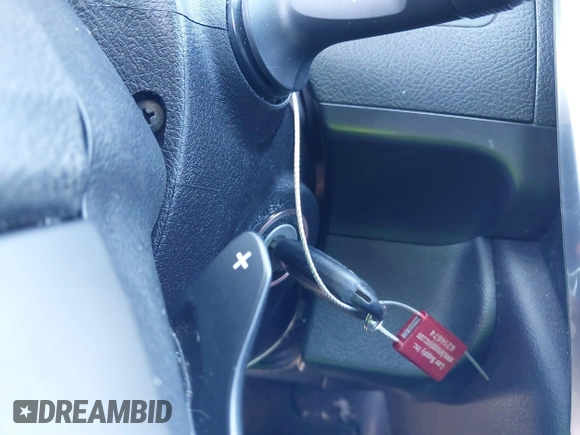 2015 Toyota Camry XLE with VIN 4T1BF1FK5FU114661, listed as a IAAI auction lot 41633878 with 124,013 mi miles and . Bid and sale history available at DreamBid. Image 11.