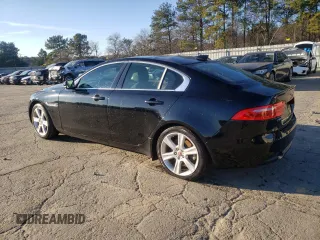 2019 Jaguar XE 25t Premium with VIN SAJAD4FX0KCP47752, listed as a Copart auction lot 87011974 with 32,124 mi miles and Salvage Title. Bid and sale history available at carsss.com. Image 2.