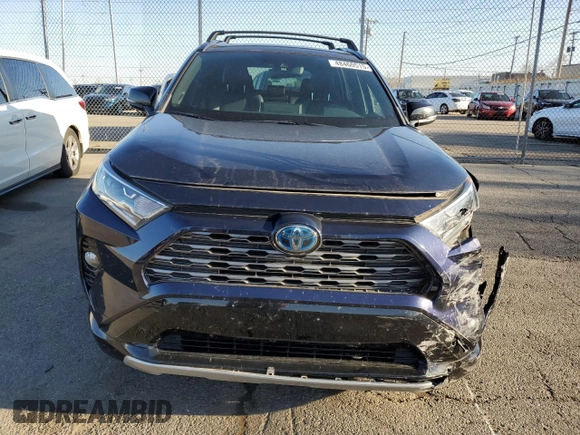 2020 Toyota RAV4 Hybrid XSE with VIN 4T3E6RFV2LU003980, listed as a Copart auction lot 48460515 with 59,317 mi miles and Salvage title. Bid and sale history available at DreamBid. Image 5.