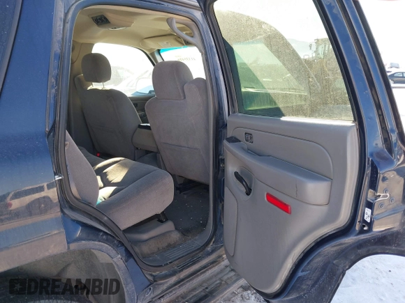 2005 Chevrolet Tahoe LS with VIN 1GNEK13Z55J247815, listed as a IAAI auction lot 41335416 with 172,363 mi miles and . Bid and sale history available at DreamBid. Image 8.