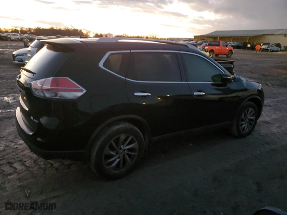 2015 Nissan Rogue SV with VIN 5N1AT2MV2FC845397, listed as a Copart auction lot 84325584 with 165,189 mi miles and Clean Title. Bid and sale history available at carsss.com. Image 3.