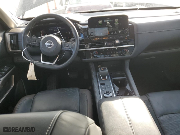 2022 Nissan Pathfinder Platinum with VIN 5N1DR3DK3NC204748, listed as a Copart auction lot 42362945 with 38,637 mi miles and Salvage Title. Bid and sale history available at carsss.com. Image 8.