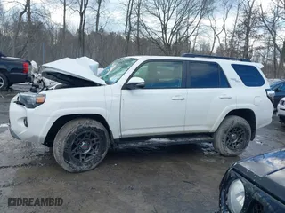 2019 Toyota 4Runner SR5 with VIN JTEBU5JR2K5647749, listed as a IAAI auction lot 41669287 with 120,772 mi miles. Bid and sale history available at carsss.com. Image 14.