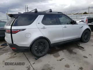 2021 Land Rover Discovery with VIN SALRT4RUXM2452875, listed as a Copart auction lot 49370244 with 21,293 mi miles and . Bid and sale history available at DreamBid. Image 3.