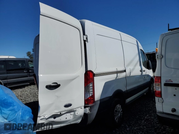 2019 Ford Transit z VIN 1FTYR1CM4KKB14748, wystawiony jako Copart lot #72672364 z przebiegiem 109 236 mil mil oraz Szkoda całkowita • Salvage title. Historia ofert i sprzedaży dostępna na DreamBid. Obrazek 3.