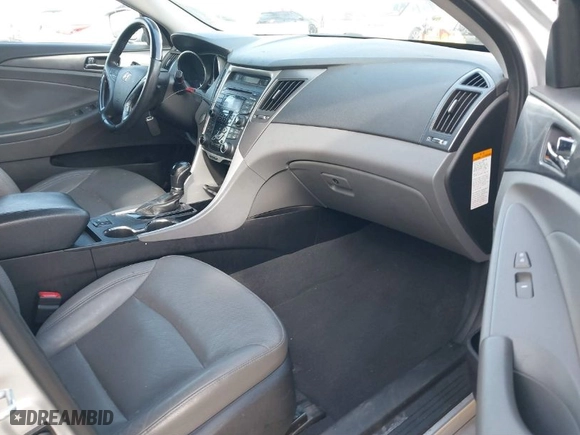 2012 Hyundai Sonata Hybrid with VIN KMHEC4A46CA058307, listed as a IAAI auction lot 41814432 with 140,355 mi miles. Bid and sale history available at carsss.com. Image 5.