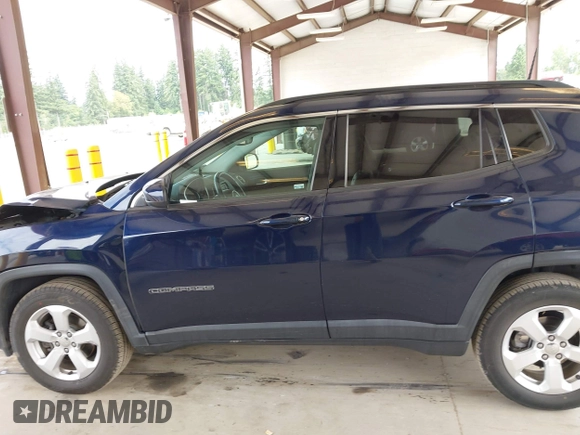 2018 Jeep Compass Latitude z VIN 3C4NJCBB3JT204766, wystawiony jako IAAI lot #42650411 z przebiegiem 72 704 mil mil oraz . Historia ofert i sprzedaży dostępna na DreamBid. Obrazek 13.