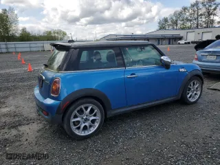 2008 MINI Cooper Hardtop S with VIN WMWMF73558TV33839, listed as a Copart auction lot 53319125 with 141,830 mi miles and Clean Title. Bid and sale history available at carsss.com. Image 3.