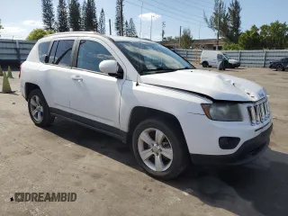 2014 Jeep Compass Latitude with VIN 1C4NJCEB5ED568551, listed as a Copart auction lot 54578335 with 86,169 mi miles and Clean Title. Bid and sale history available at carsss.com. Image 4.